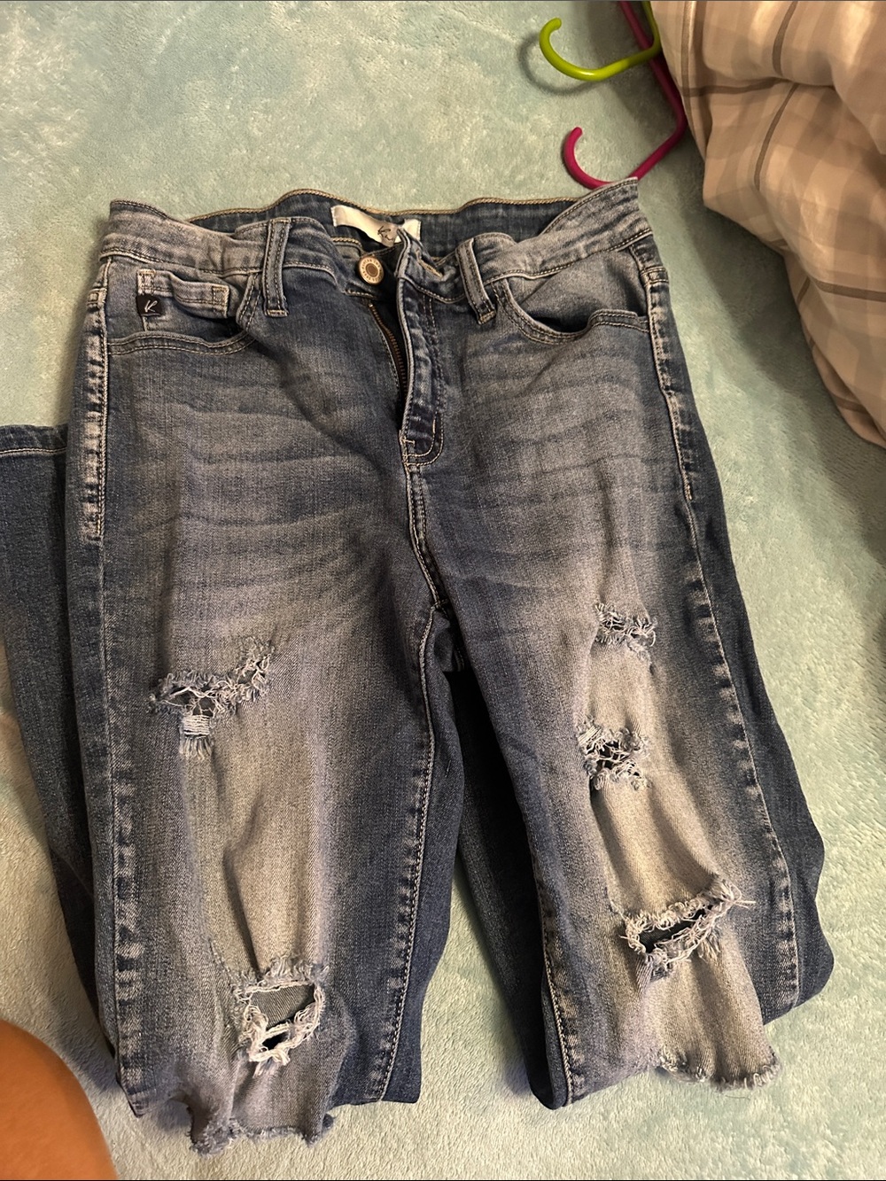 KanCan Light Blue Distressed Ankle Jeans